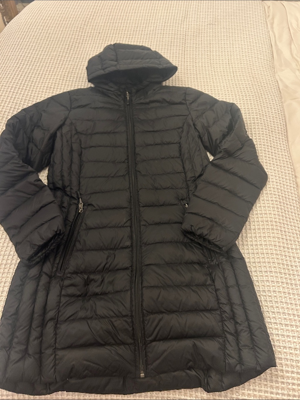Women's Hooded Black Long Puffer Coat 90%Down Filled
